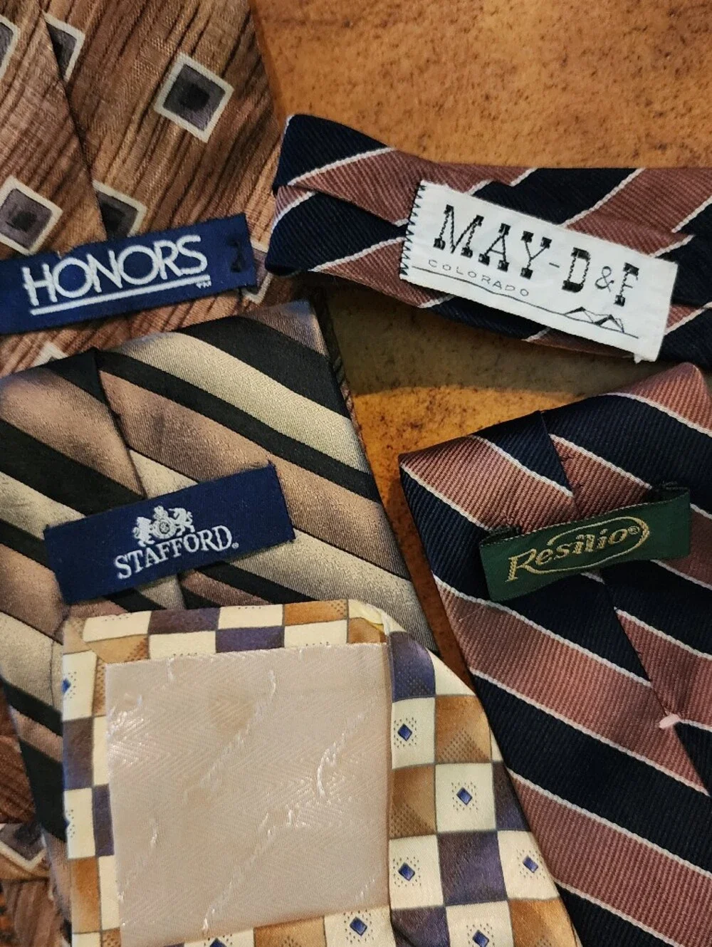 Stafford lot men’s